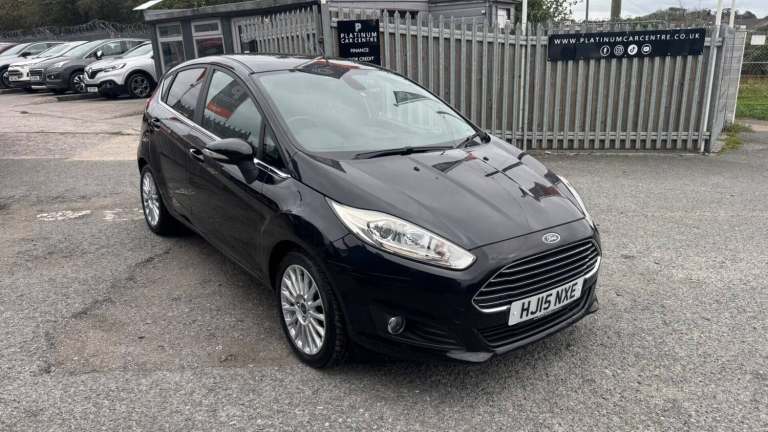 2015 Ford Fiesta TITANIUM Hatchback Petrol Manual