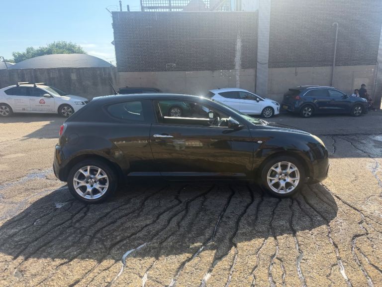 Alfa Romeo, MITO, Hatchback, 2012, Manual, 1368 (cc), 3 doors