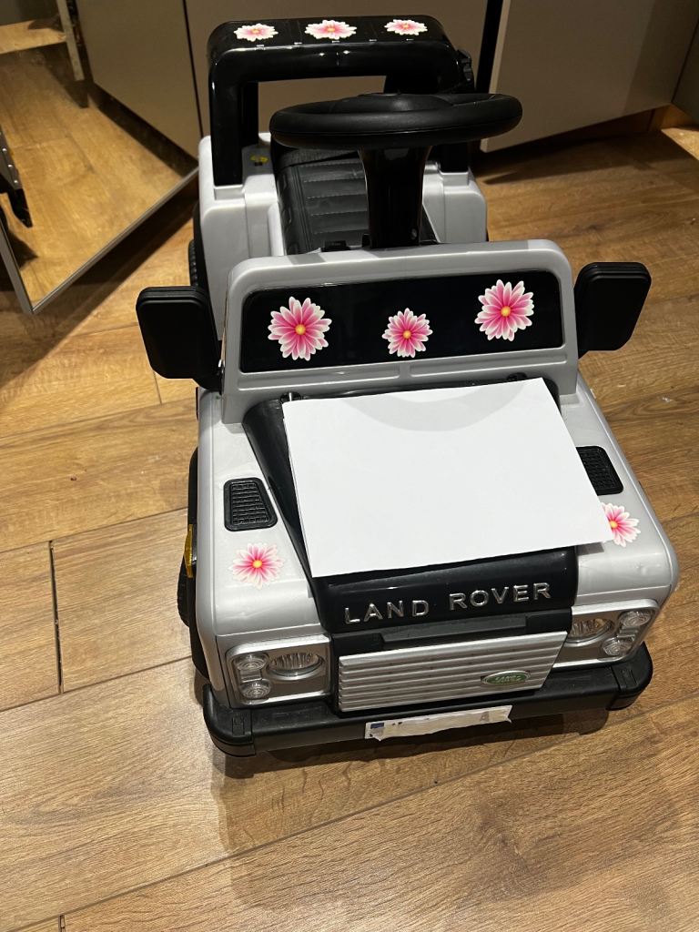 Land Rover Ride-On Electric toy car