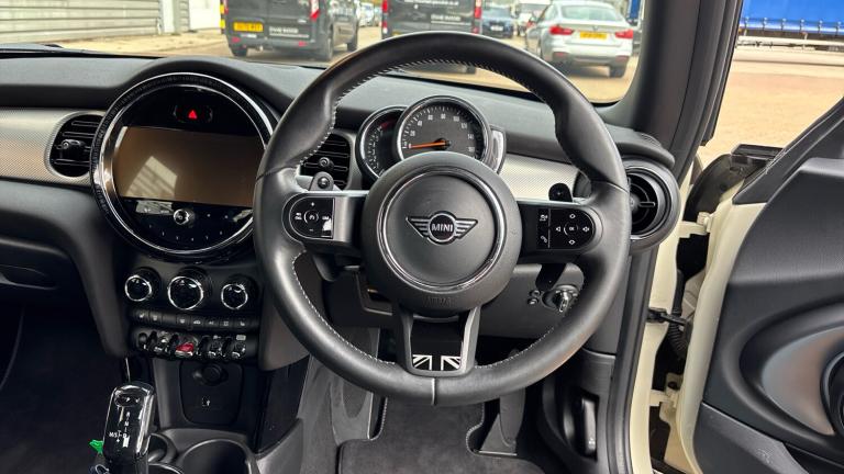 2022 MINI Hatch 2.0 Cooper S Exclusive 3dr Auto Petrol Hatchback Hatchback Petrol Automatic