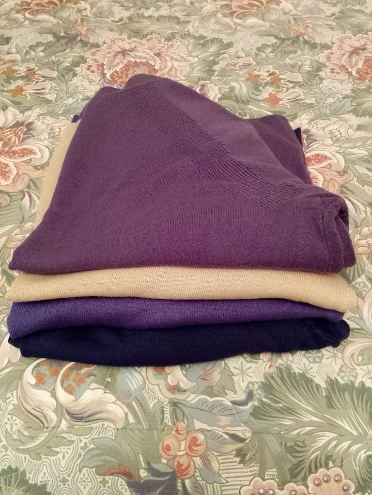 Women's Acrylic Jumper Collection UK 16