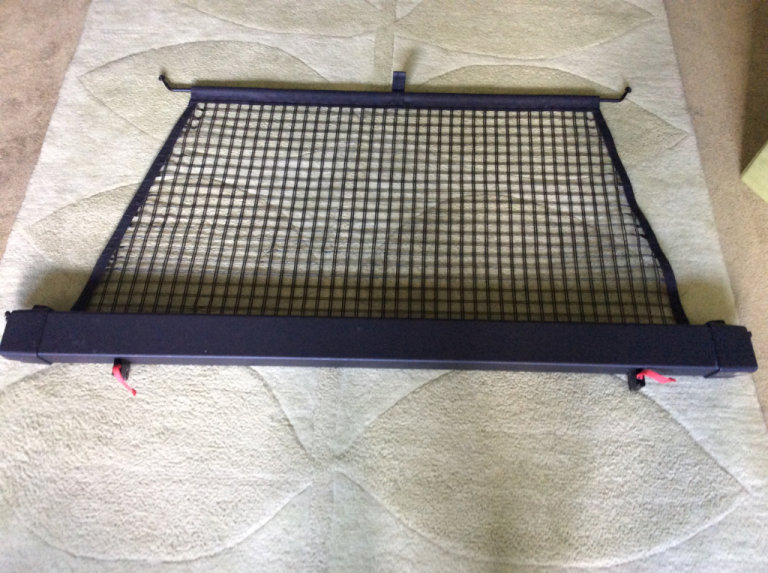Citroen C4 Picasso/Grand Picasso 2007/2013 luggage retention net.  original Citroen equipment 