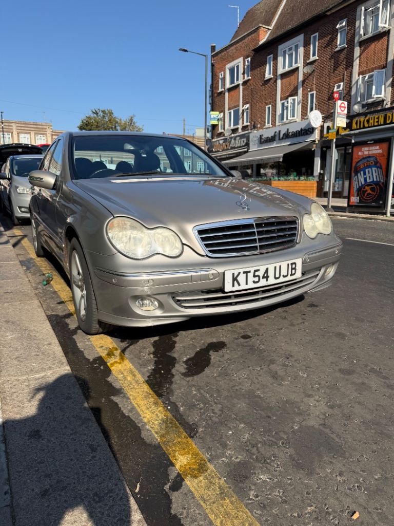 Mercedes-Benz, C CLASS, Saloon, 2004, Semi-Auto, 1796 (cc), 4 doors
