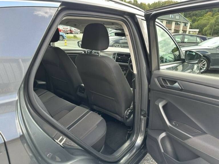 2018 Volkswagen T-Roc 1.0 TSI SE SUV 5dr Petrol Manual Euro 6 (s/s) (115 ps) HATCHBACK Petrol Manual