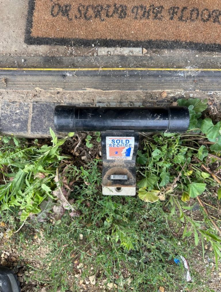 Garage to rent -  Northampton