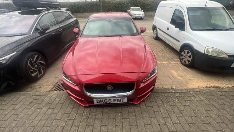 Jaguar XE 2015