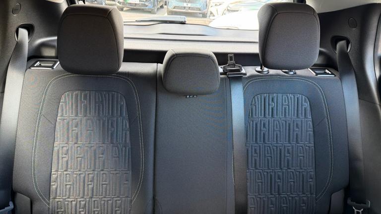 2025 Fiat 600 1.2 MHEV SUV 5dr Petrol Hybrid e-DCT Euro 6 (s/s) (100 ps) SUV Hybrid Automatic