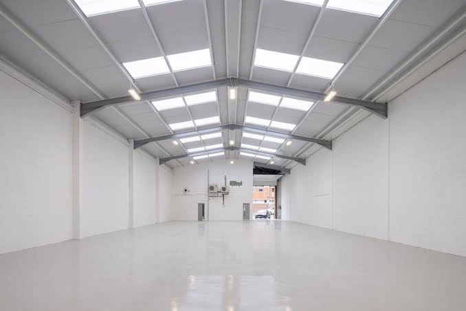 2,300 Sq Ft Industrial/Warehouse Unit To Let in Barking – £3,000 PCM