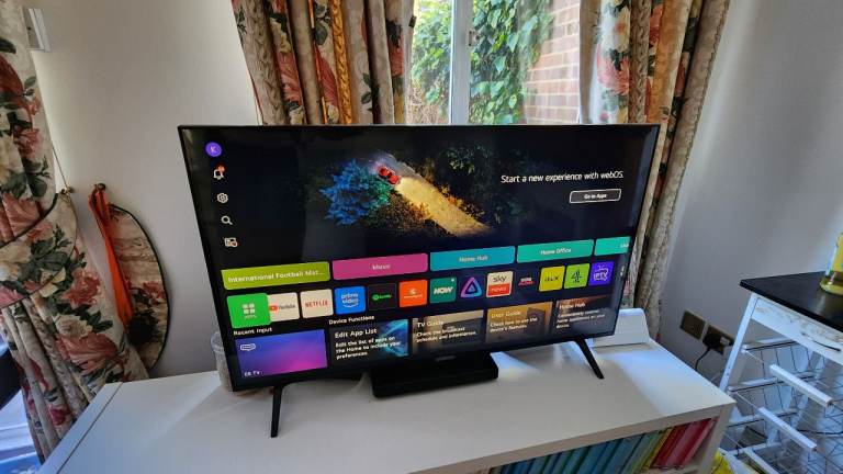 LG 43UR80006LJ (2023) LED HDR 4K Ultra HD Smart TV