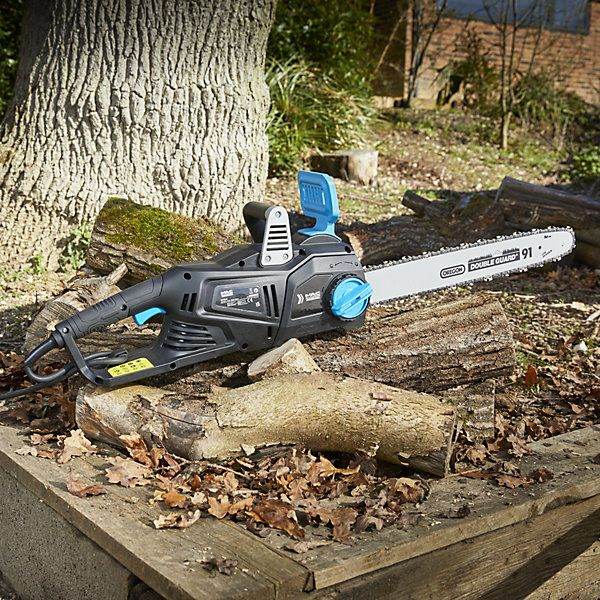 Mac Allister Chainsaw Electric MCS2200 40cm Garden Wood Cutter Ergonomic 2200W