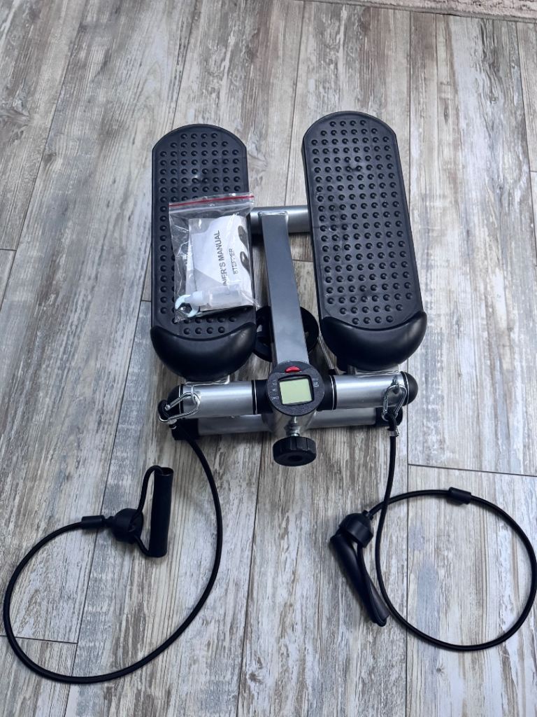 Mini Stepper with Resistance Bands - Brand New