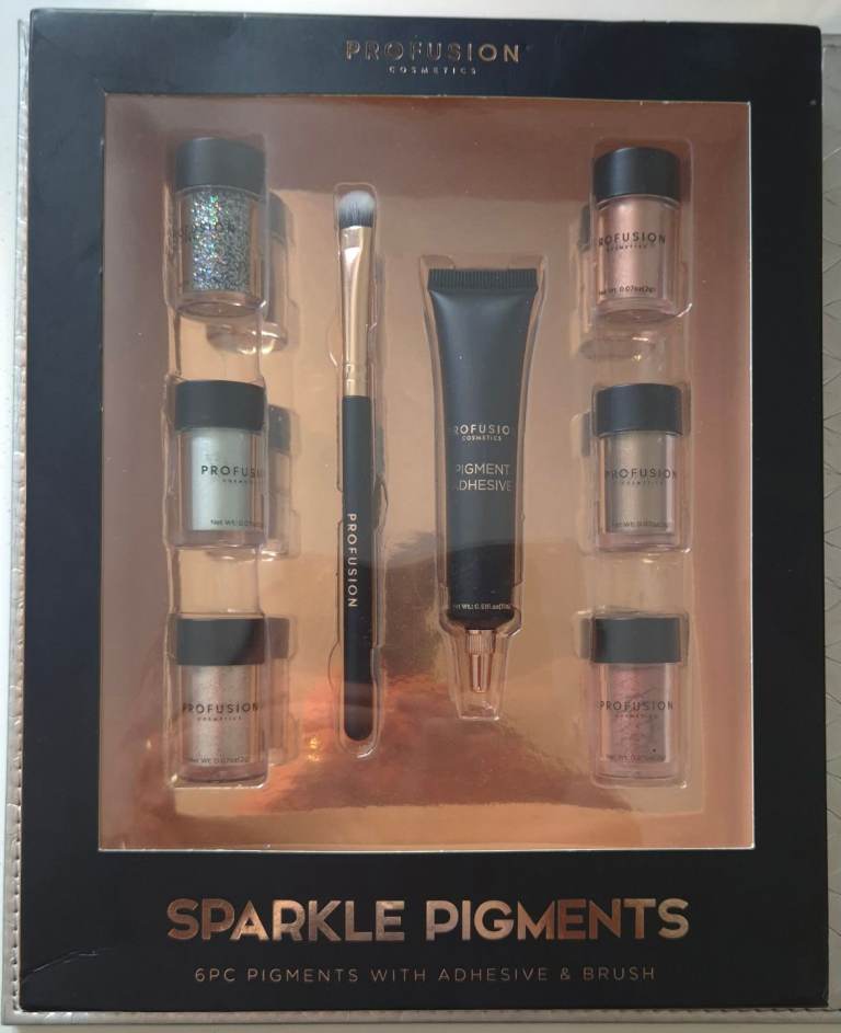 Profusion Cosmetics 8-piece Sparkle Pigment makeup set