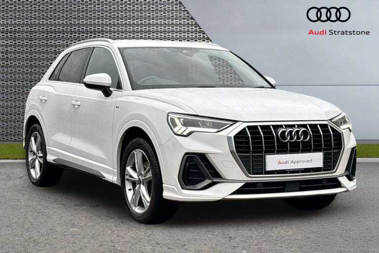 2022 Audi Q3 35 TFSI S Line 5dr SUV Petrol Manual