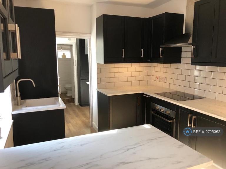 3 bedroom house in Borneo Street, Walsall, WS4 (3 bed) (#2725362)