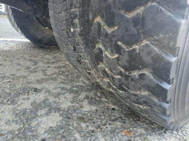 2019 DAF LF 230 18 TON GROSS 4X2 with Hyvalift Skip Gear