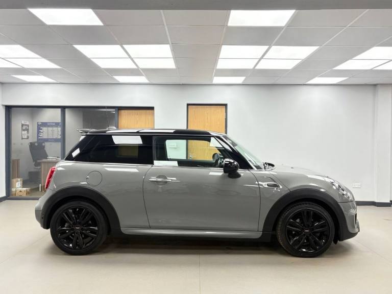 2018 MINI Hatch 1.5 Cooper D Hatchback 3dr Diesel Steptronic Euro 6 (s/s) (116 ps) Hatchback Dies...