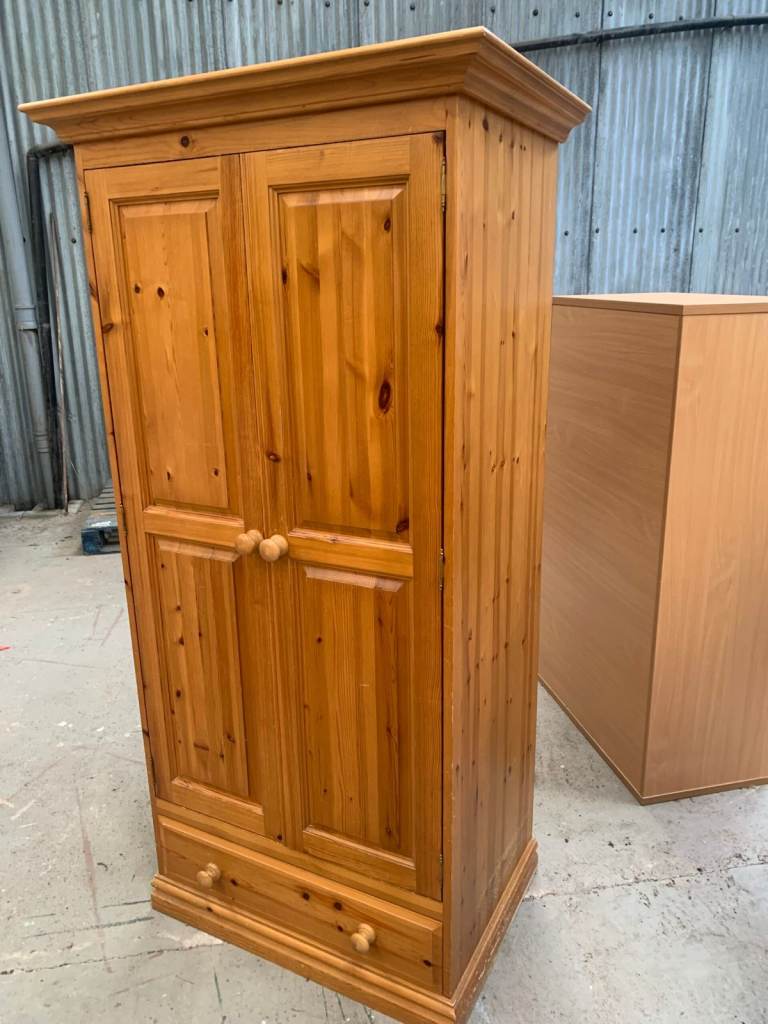 Pine upright 2 door wardrobe wanted