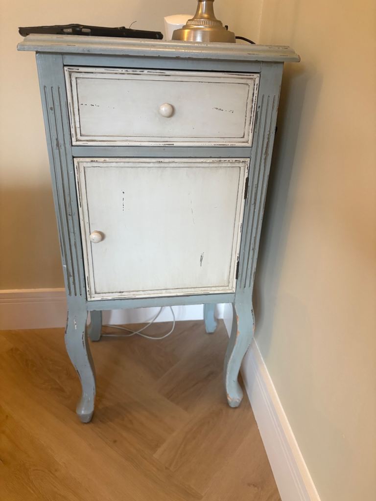 Shabby chic unit and coat hook 