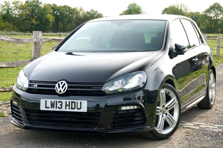 Volkswagen Golf 2.0 TSI R (Leather) Hatchback 5dr Petrol DSG 4Motion Euro 5 (270 ps) Petrol Autom...