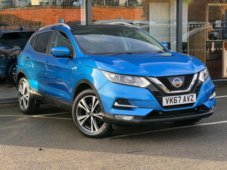 2017 Nissan Qashqai 1.2 DiG-T N-Connecta 5dr Hatchback Petrol Manual