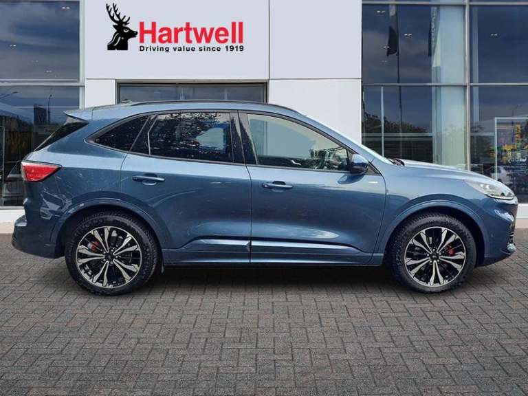 2023 Ford Kuga 2.5 EcoBoost Duratec 14.4kWh ST-Line X SUV 5dr Petrol Plug-in Hybrid CVT Eu Hatchb...