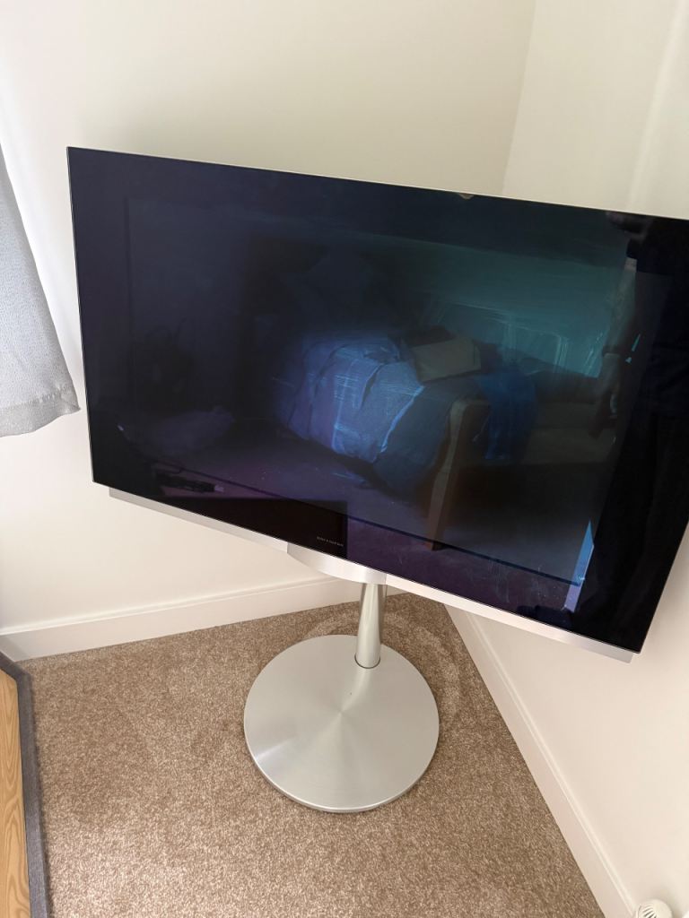 Bang olufsen 7-32 TV