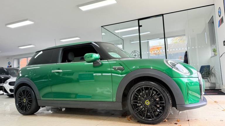 2021 MINI Electric Hatch Cooper SE 32.6kWh Level 2 Auto 3dr Hatchback ELECTRIC Automatic