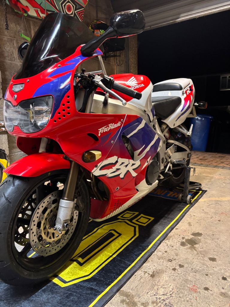 Honda, CBR, 1995, 893 (cc)