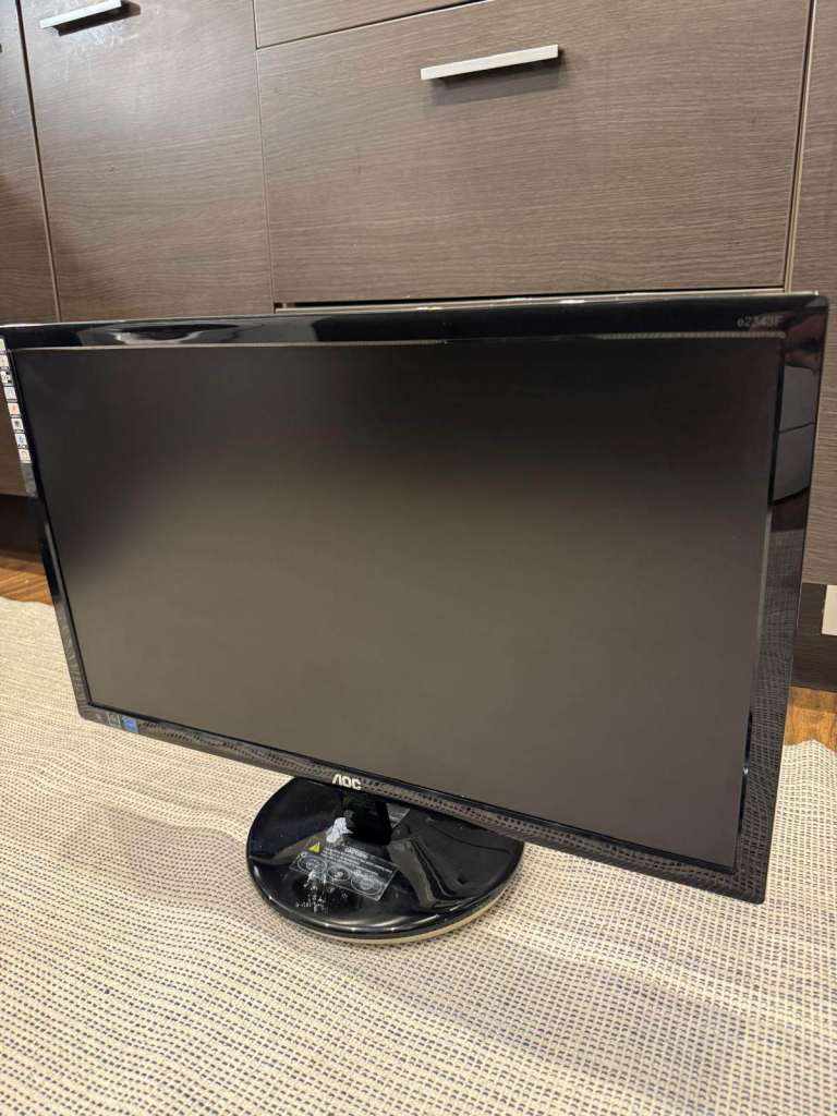 AOC 23” LED Monitor – e2343F – Fully Working