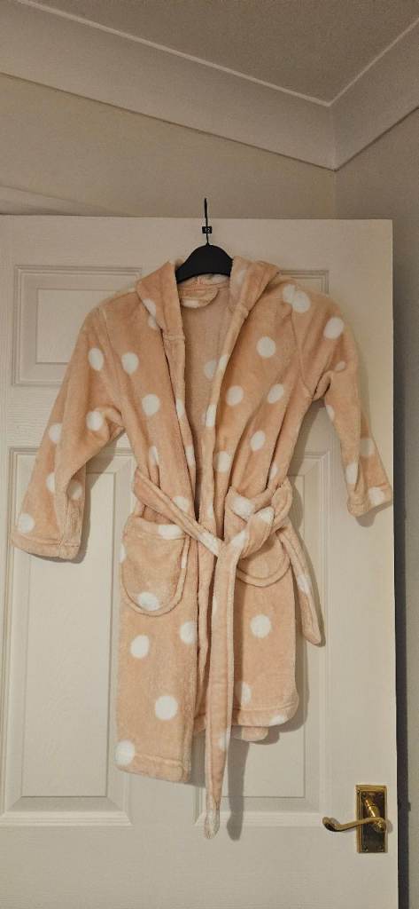 Dressing Gown Childs Age 7-8