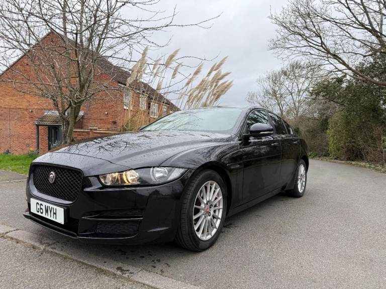 Jaguar, XE, Saloon, 2016, Manual, 1999 (cc), 4 doors