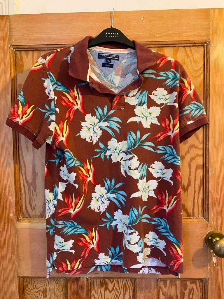 Tommy Hilfiger Slim Fit Polo Shirt – Floral Print, Good Condition