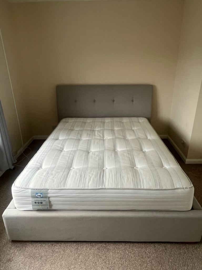 Double Bed And Matress