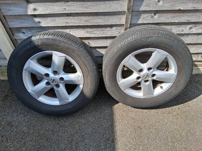 Nissan Qashqai alloy wheels 