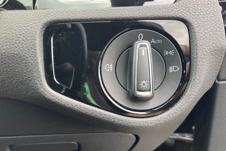 2019 Volkswagen Golf 2.0 TSI 300 R 5dr 4MOTION DSG Hatchback PETROL Automatic