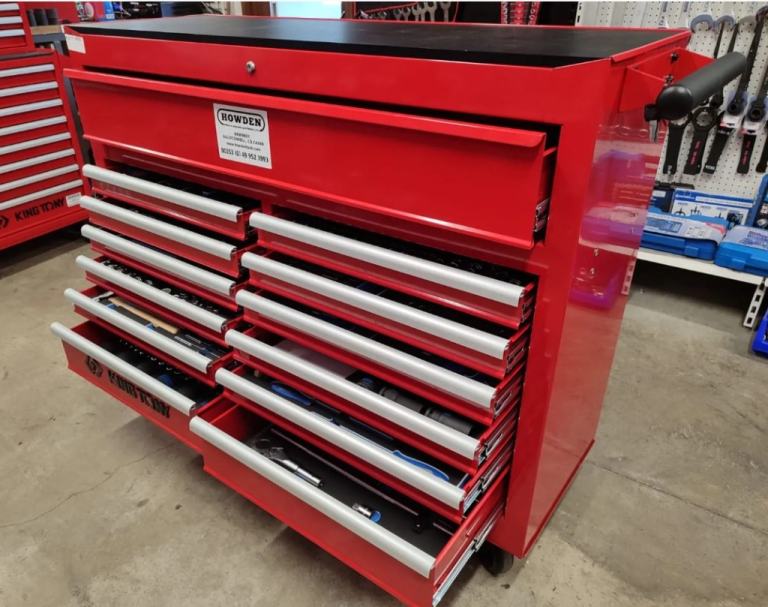 King Tony 630 Piece Portable 53" 13 Drawer Tool Chest With Tools