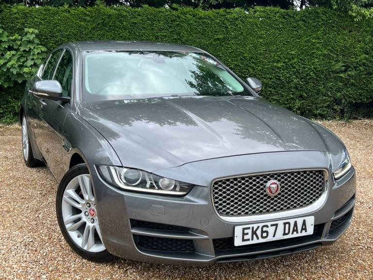 2017 Jaguar XE 2.0d Portfolio Saloon 4dr Diesel Auto Euro 6 (s/s) (180 ps) Saloon Diesel Automatic
