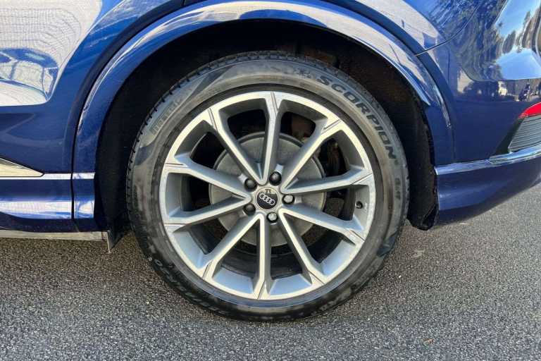 2024 Audi Q4 e-tron 220kW 50 Quattro 82.77kWh Edition 1 5dr Auto SUV Electric Automatic