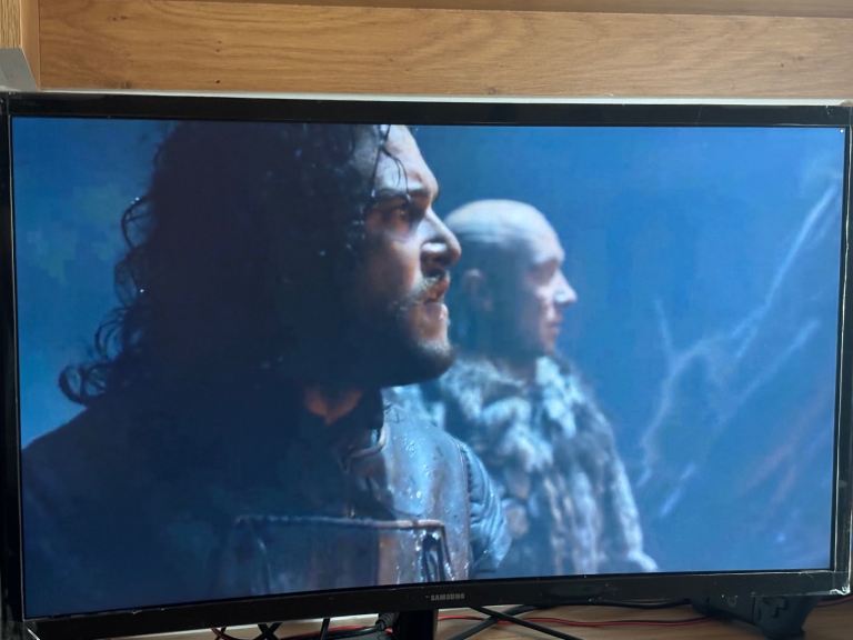 Samsung 24” Curved 100Hz Full HD Monitor – Excellent Condition