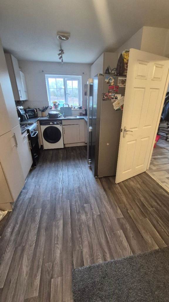 3 Bedroom House RG26 5WJ- Looking to Swap for 4 Bedroom Home with Parking, Basingstoke Only.