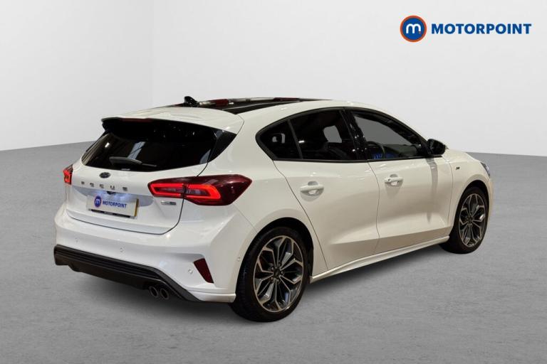 2022 Ford Focus 1.0 EcoBoost Hybrid mHEV 155 ST-Line Vignale 5dr Hatchback Petrol Manual