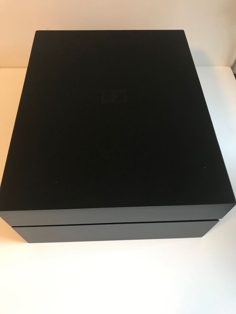 Sennheiser HD820 Headphones + Sennheiser Headphone Stand