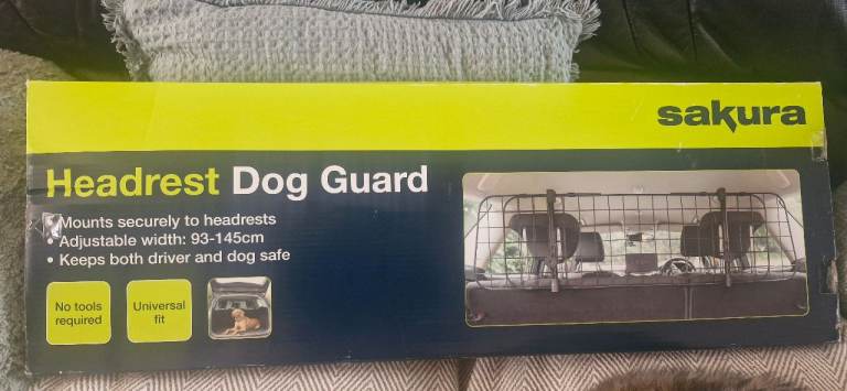 Dog guard for car