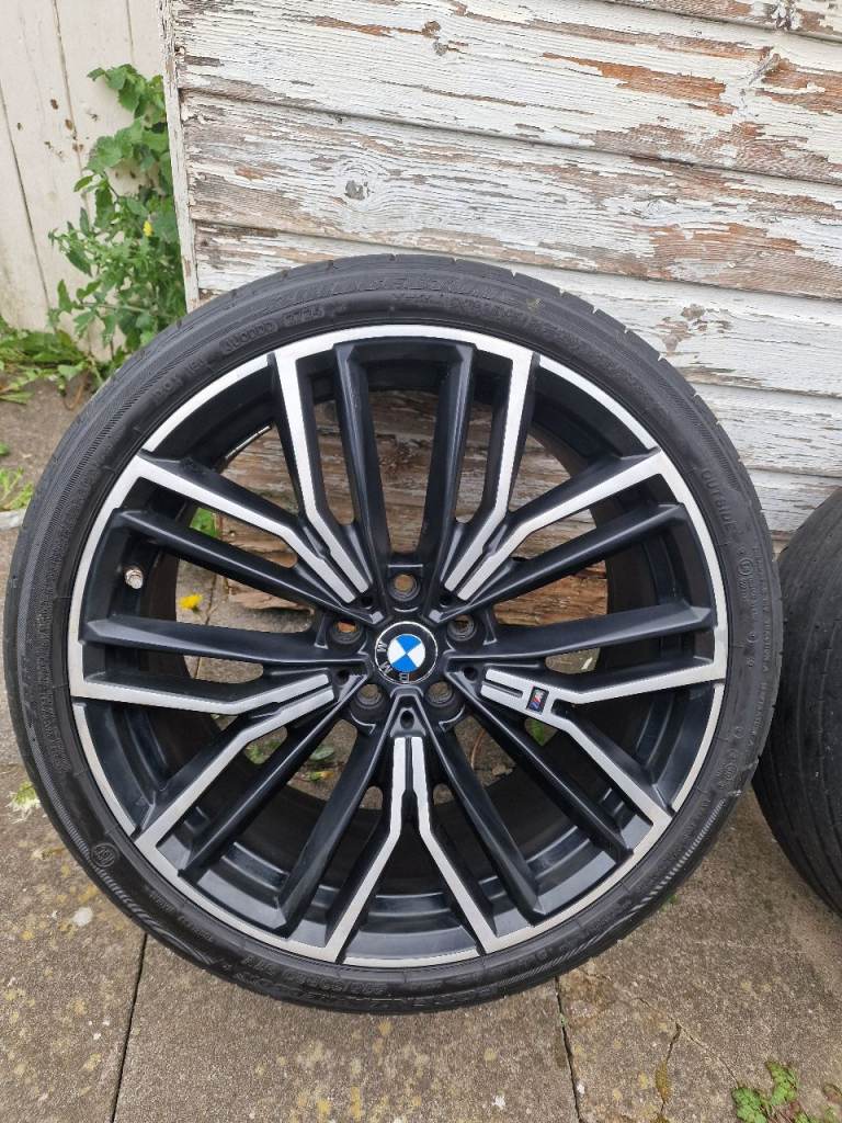 Genuine 20" BMW M-Sport Alloy Wheels (Style 759) with Sensors & Tyres – Full Set