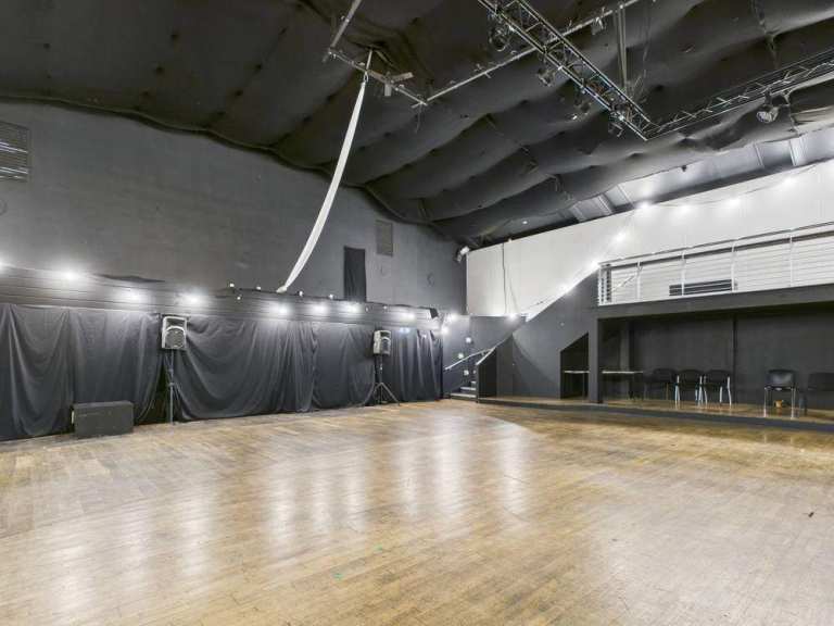 FORMER NIGHTCLUB/MUSIC VENUE/ ALTERNATIVE USE BUILDING