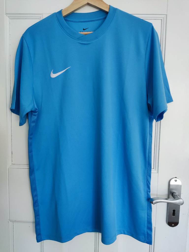 Nike Light Blue Dri-Fit T-Shirt [Large] - New Without Tags