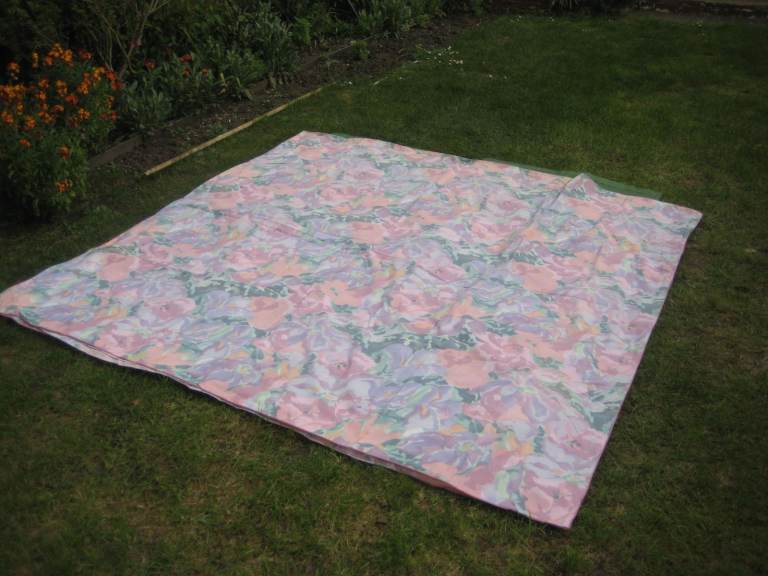 Double Size Pastel Shades and Shapes Duvet Cover for £5.00