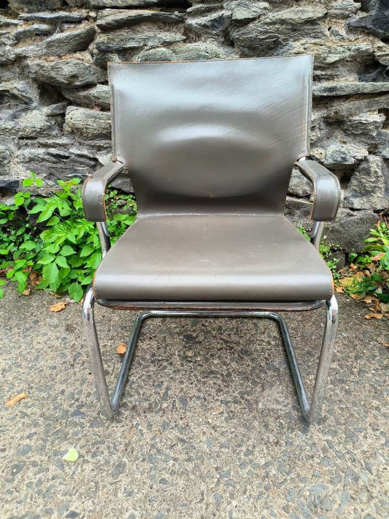 Vtg Italian Paolo Deganello & Gilberto Corretti. Leather & Chrome Designer Chair 