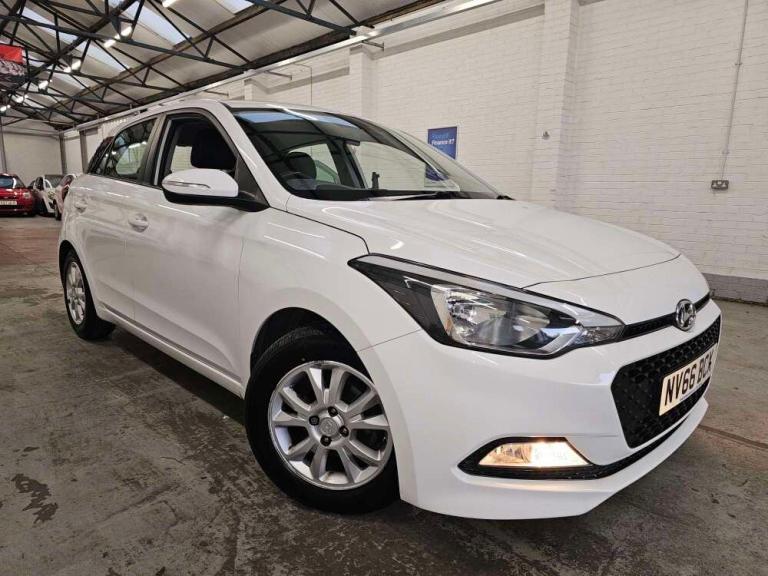 2016 Hyundai i20 1.2 SE 5dr HATCHBACK Petrol Manual