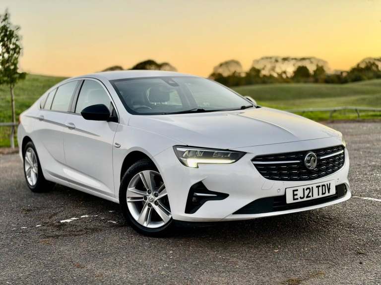 Vauxhall Insignia 1.5 Turbo D SRi Nav Grand Sport Euro 6 (s/s) 5dr Diesel Manual